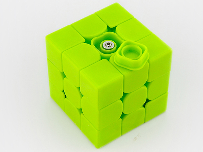 GuoGuan Yuexiao 3x3x3 Speed Cube