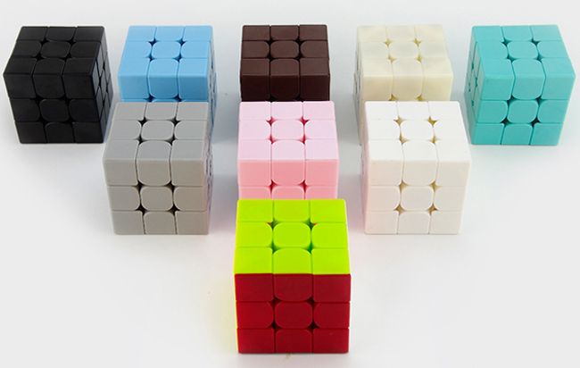 GuoGuan Yuexiao 3x3x3 Speed Cube