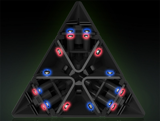QiYi M Pyraminx Magnetic Magic Cube
